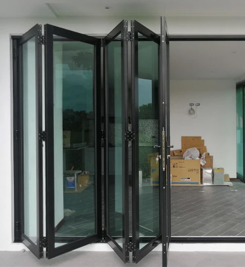  Folding Door